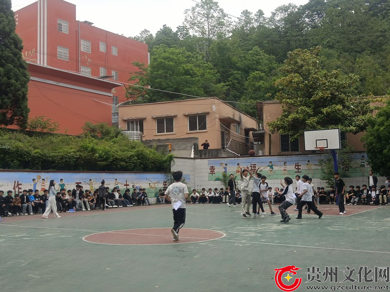 逐梦赛场！关岭岗乌中学2026年春季学期篮球运动会开幕
