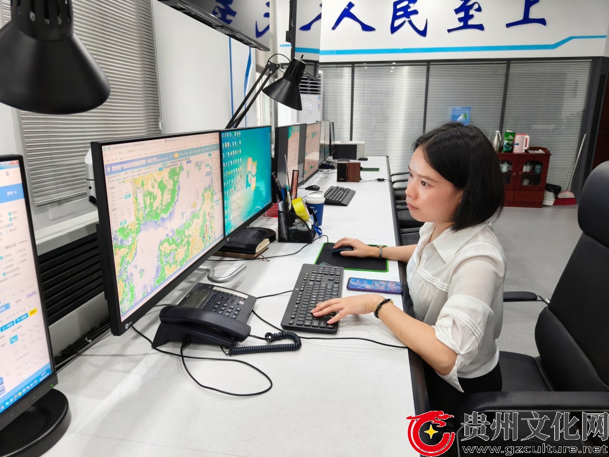 廖洪敏：匠心筑梦守云天 气象巾帼绽芳华