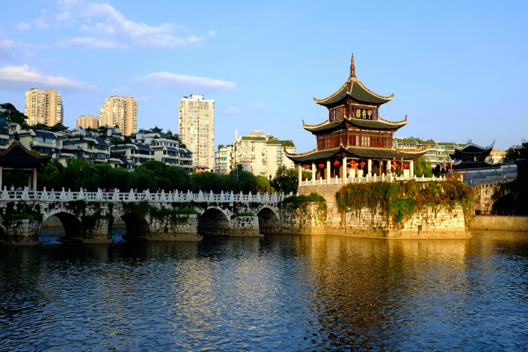 贵州南明河：从重生到繁荣，美丽河湖点亮居民幸福生活