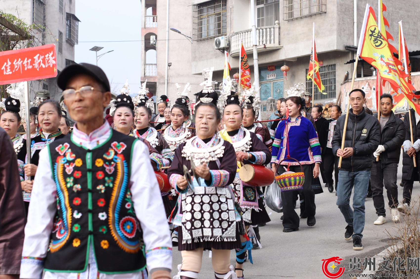 黎平县中潮镇：侗年欢歌迎客来 文化赋能促振兴