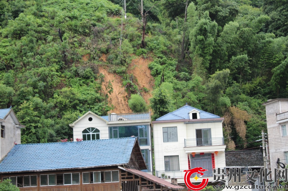 黎平县上黄村岜寨：两次滑坡零伤亡 两次避险保平安