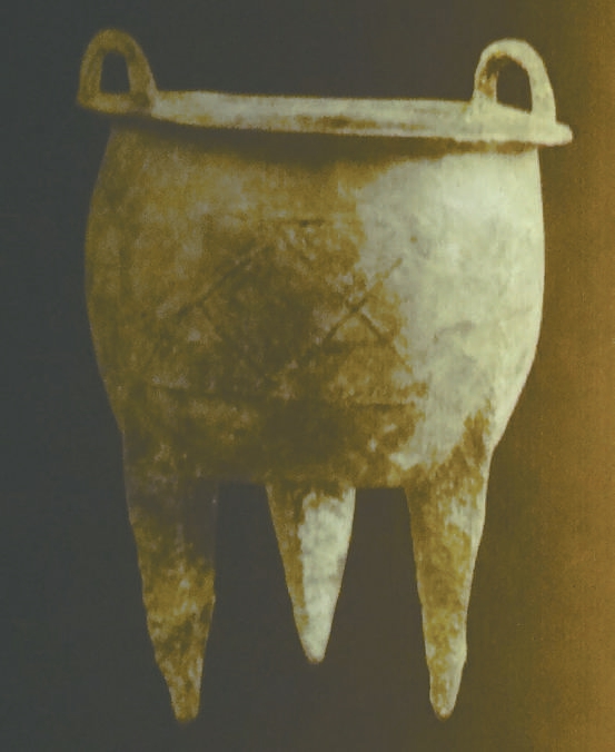 夏代青铜鼎，1975年出土于洛阳偃师二里头。郭亚哲摄自洛阳博物馆