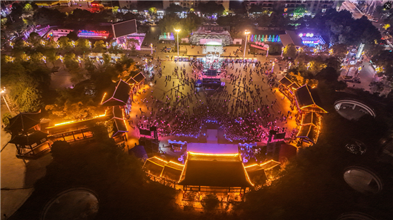 文化交融绽芳华：“村戏”舞台上的中华民族共同体意识