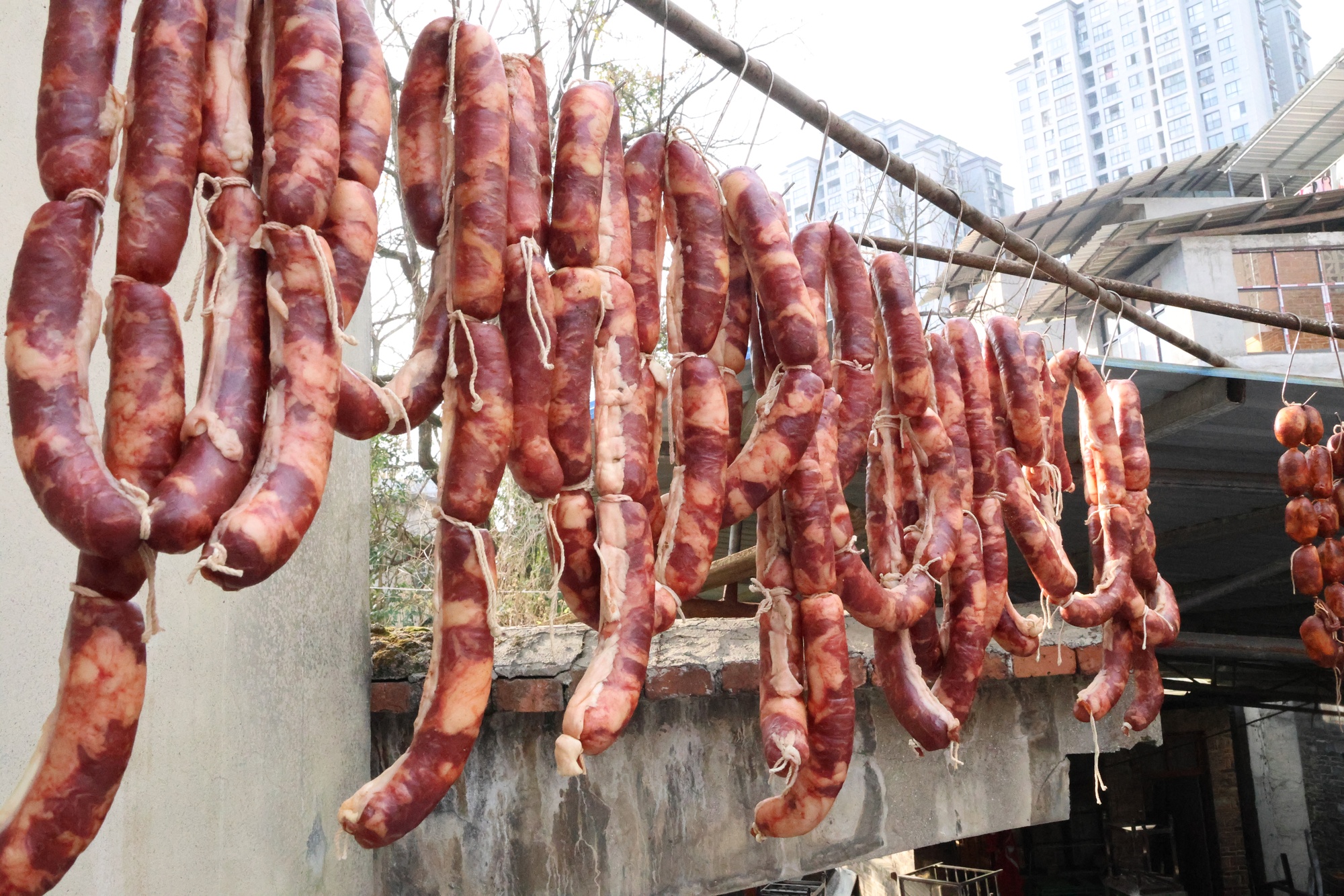 贵州独山：腊肉飘香解乡愁