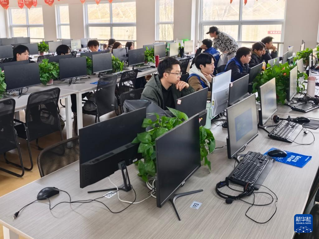 四中全会精神在基层｜大山深处，数据标注员越来越多