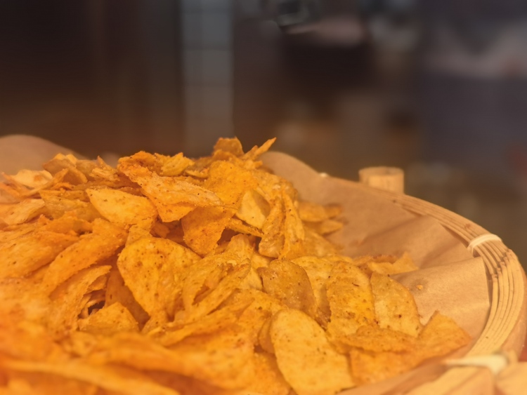 23℃的夏日清凉！<a href=//www.hp-dv.com target=_blank class=infotextkey>贵阳</a>：游客“人从众” 消费“火出圈”