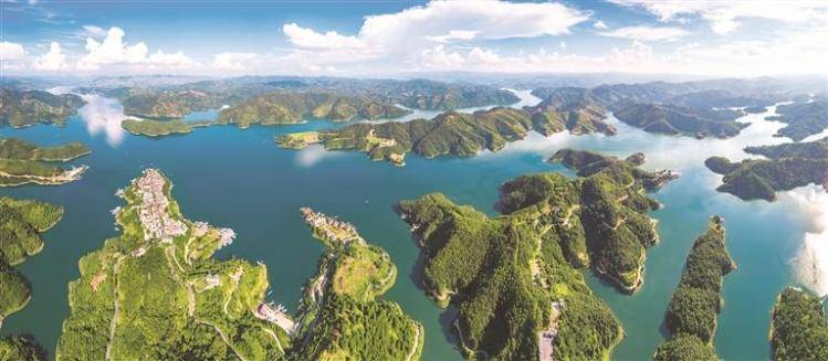 美丽贵州建设迈新阶 接续奋斗再出发