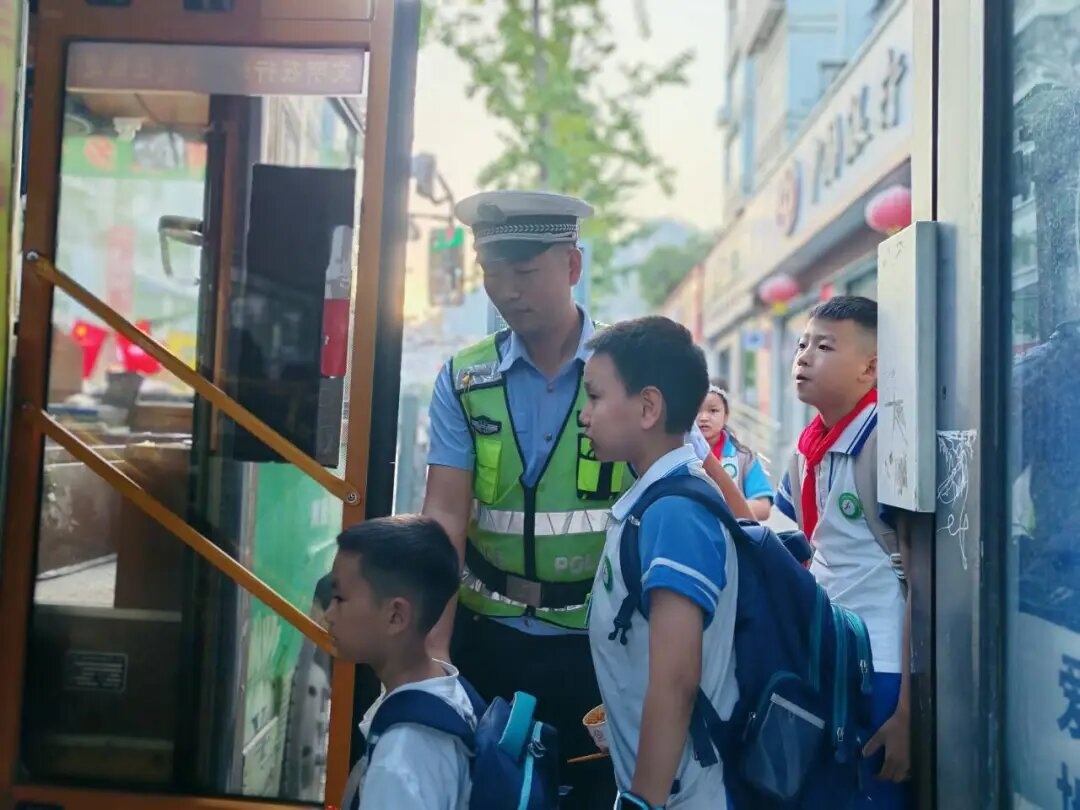 贵州镇远“快进慢游”交通体系打通古城发展动脉