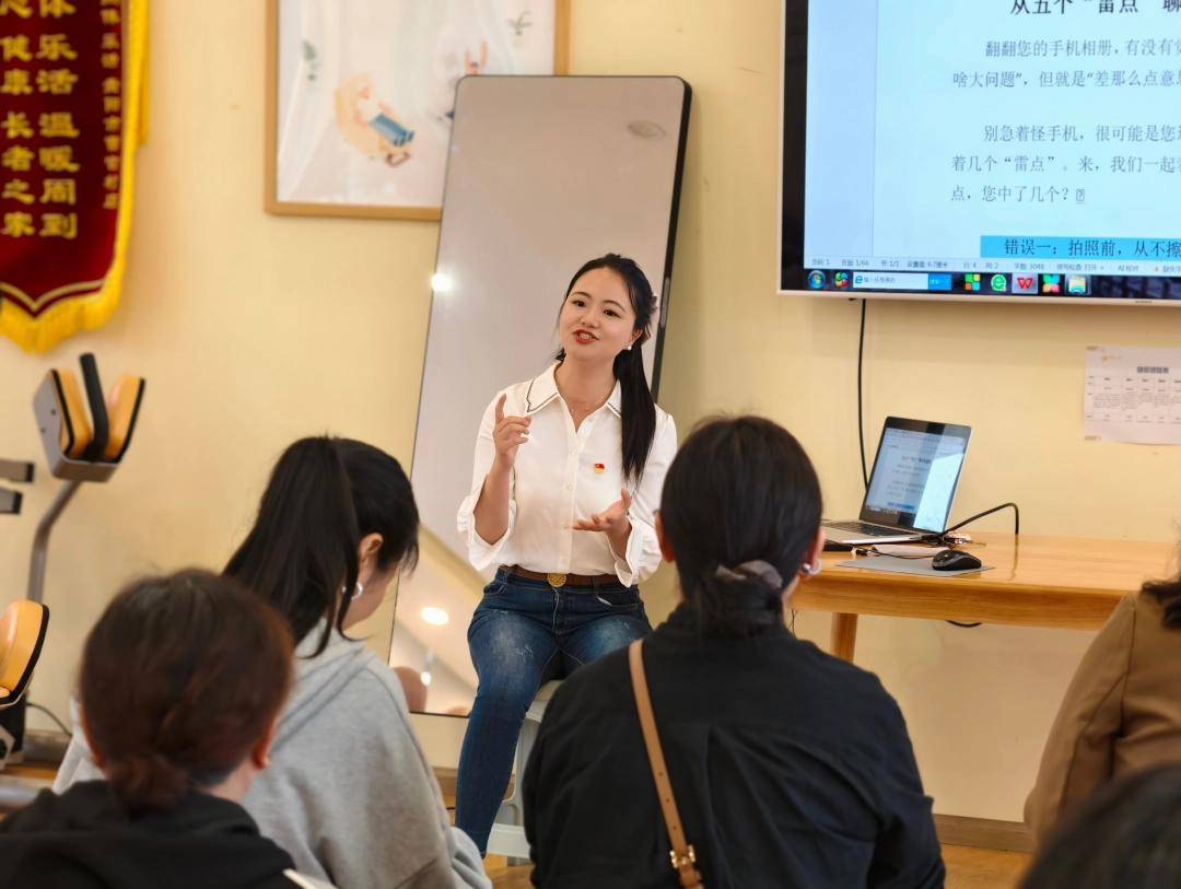 贵阳市白云区：在职党员“双报到” 赋能基层新动能