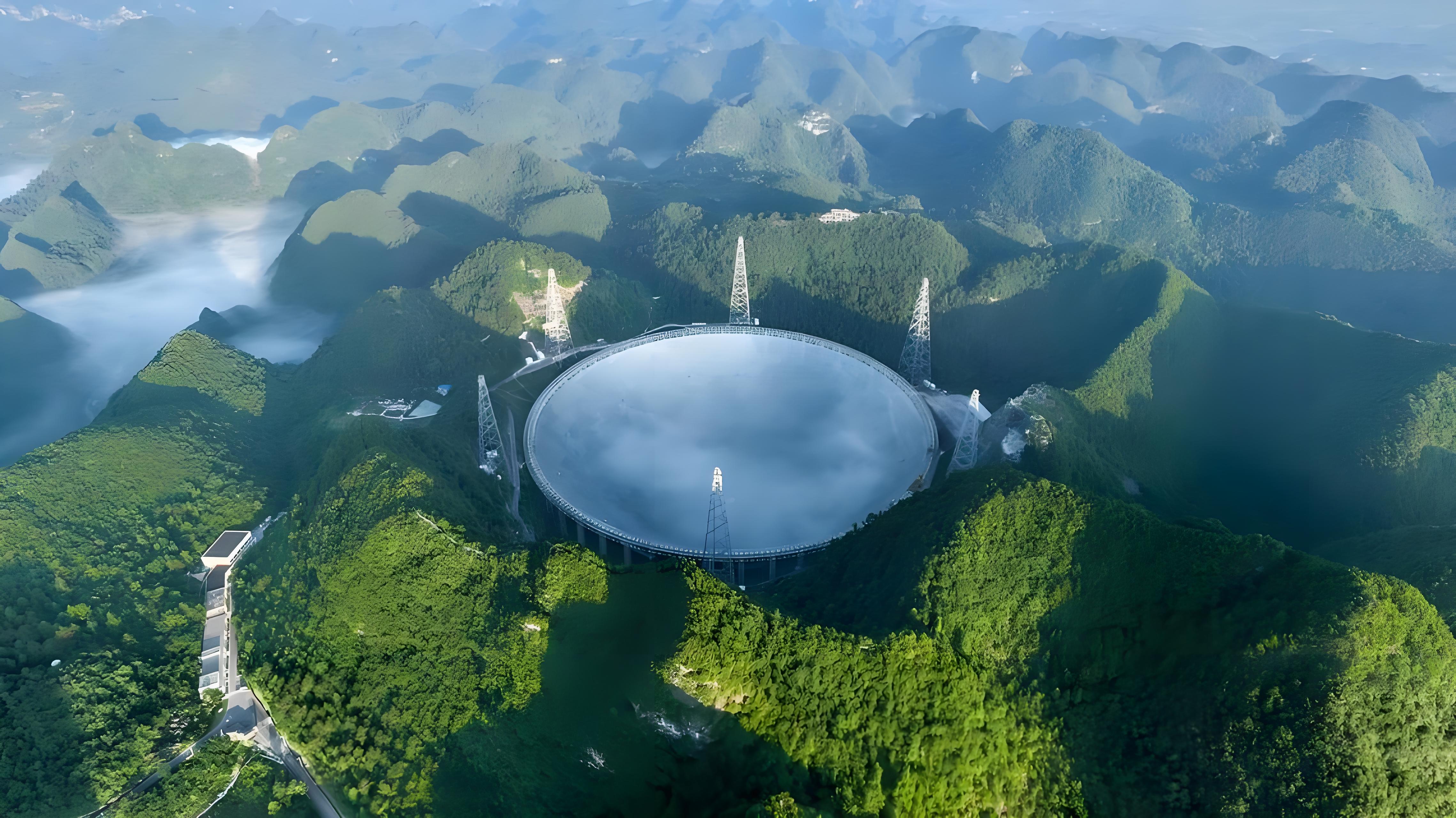 打开探测宇宙深处的窗口！“中国天眼”揭示快速射电暴“双星起源之谜”