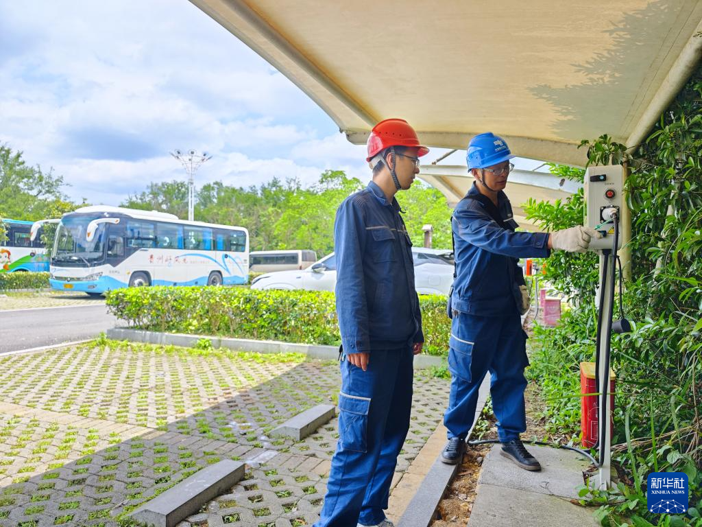 贵州实现高速公路服务区充电设施全覆盖