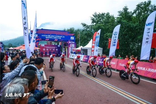 “交通线”变“风景线”！游客点赞：太值了！