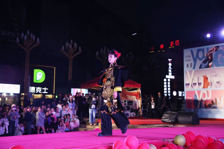 走秀表演8