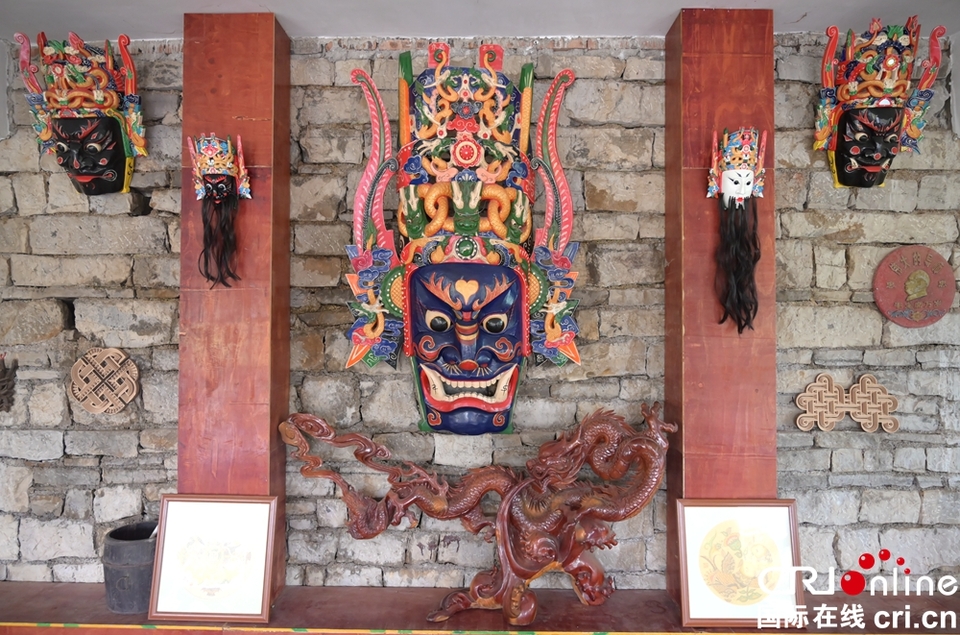 【解码贵州·读懂中国】<a href=//www.hp-dv.com target=_blank class=infotextkey>安顺</a>地戏：六百年遗响唱新声 薪火相传让非遗文化“落地生花”_fororder_DSC_3517.JPG