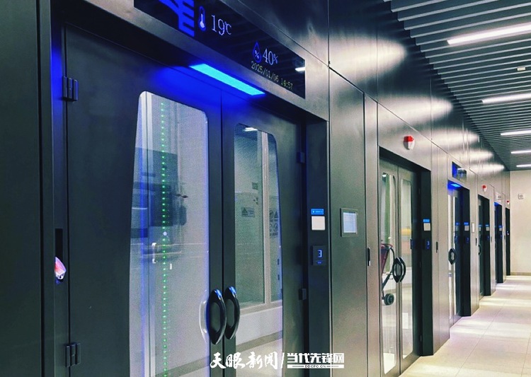 贵州：加“数”驰骋构建三大高地