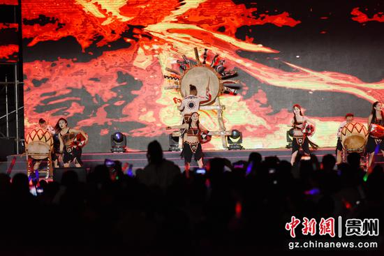 黄庆松 摄 黄庆松 摄