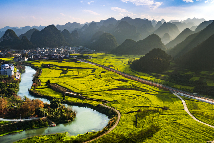 拓展消费新场景 打好文旅组合拳｜贵州多措并举激发市场活力