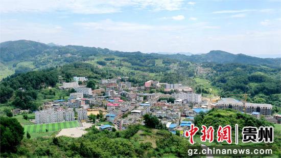 回龙集镇。 回龙集镇。
