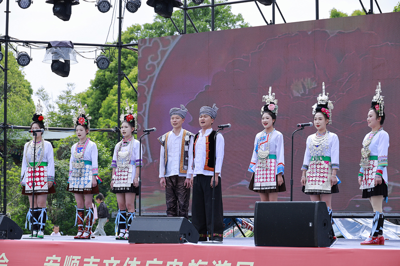 文艺表演4-FZ1002647089.jpg