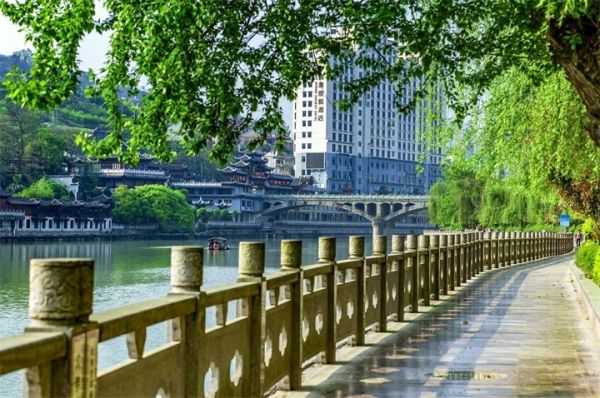 【创建文明城市 建设美好家园】石阡县:“四维融合”激活文明城市创建新动能