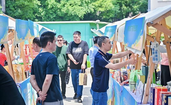 签约3.32亿元 “黔货出山·八仙过海”粤黔展销活动在广州启动_fororder_图片9
