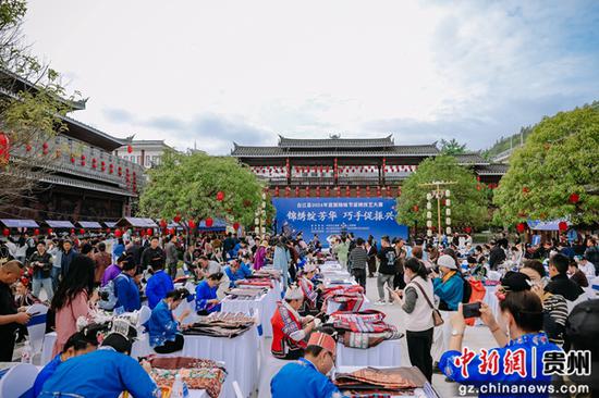 比赛现场。台江县妇联供图 比赛现场。台江县妇联供图