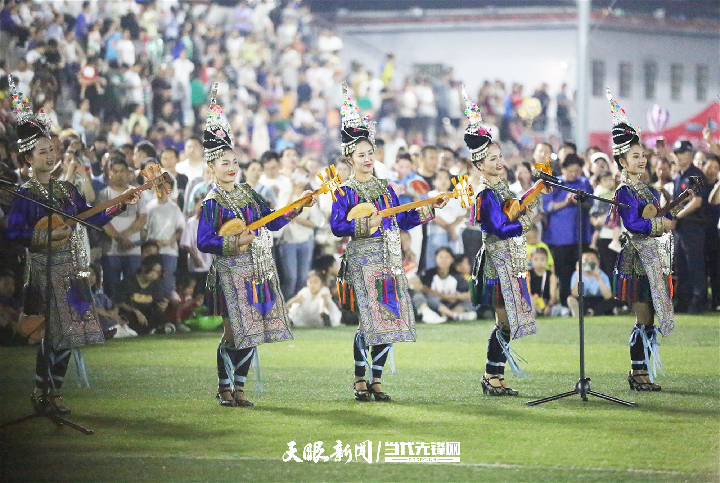 住进山水，玩转宇宙！贵州旅游新公式=酒店×科技×民俗_fororder_17439406724587