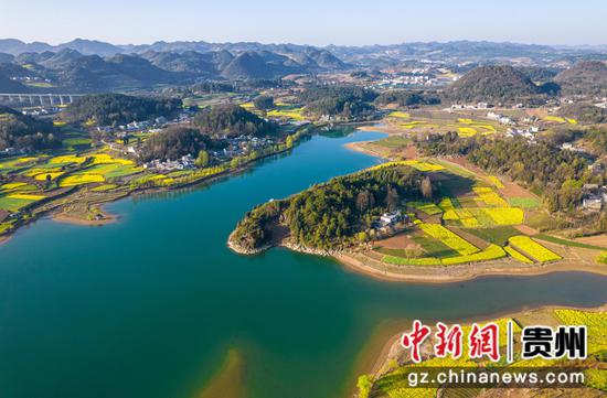 3月23日拍摄的贵州省黔西市绿化白族彝族乡大海子村。 史开心 摄