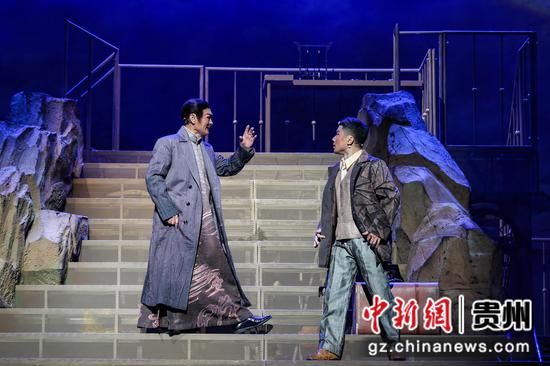 图为演出现场。 瞿宏伦 摄 图为演出现场。 瞿宏伦 摄